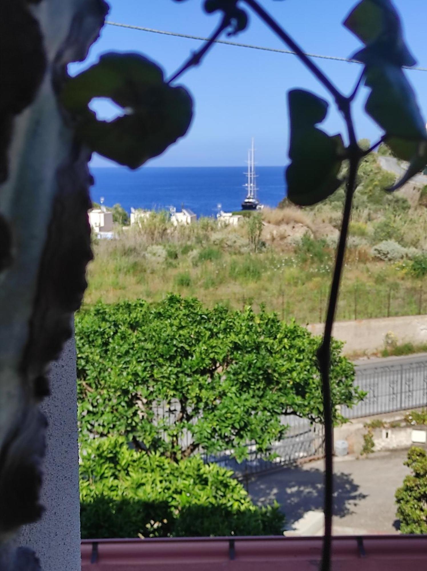 Holiday Home Mennulita Lipari  Chambre photo